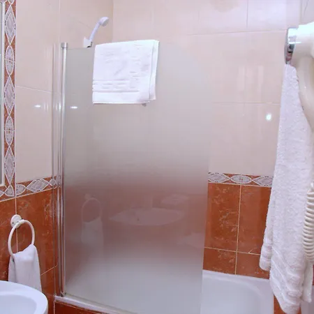 Hotel Montes Granada