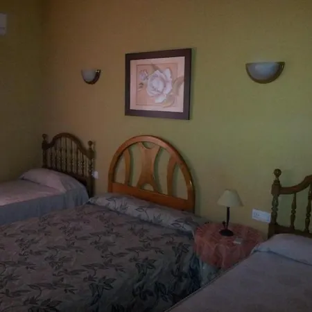 Hotel Montes 2*